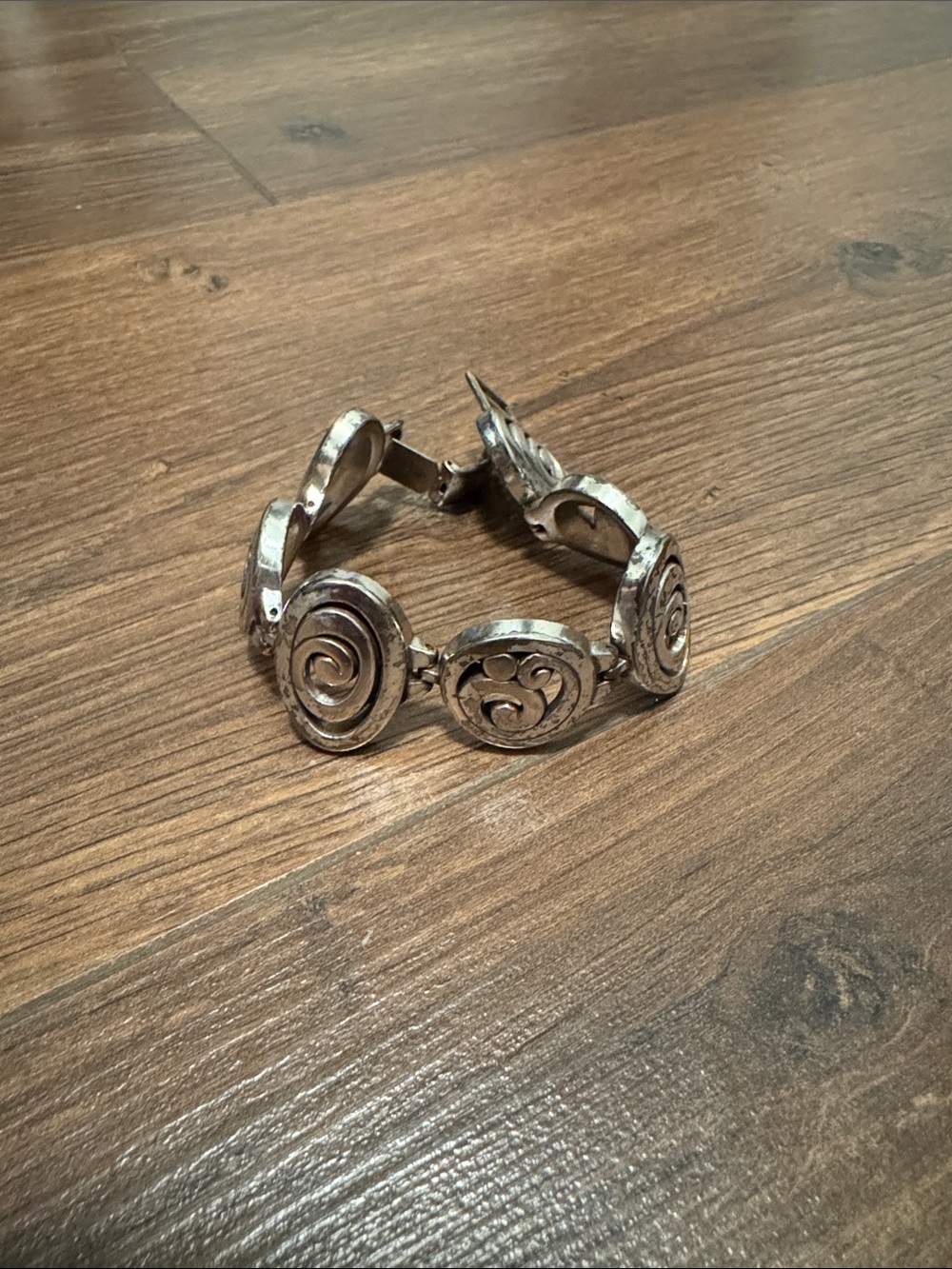 Brighton Vintage Vertigo Swirl Silver Link Bracelet